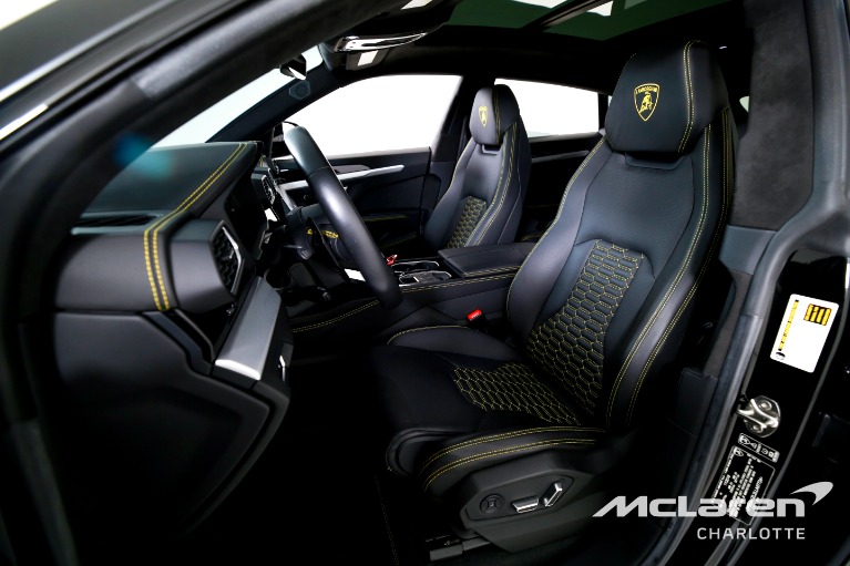 Used-2020-Lamborghini-Urus