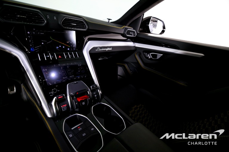 Used-2020-Lamborghini-Urus