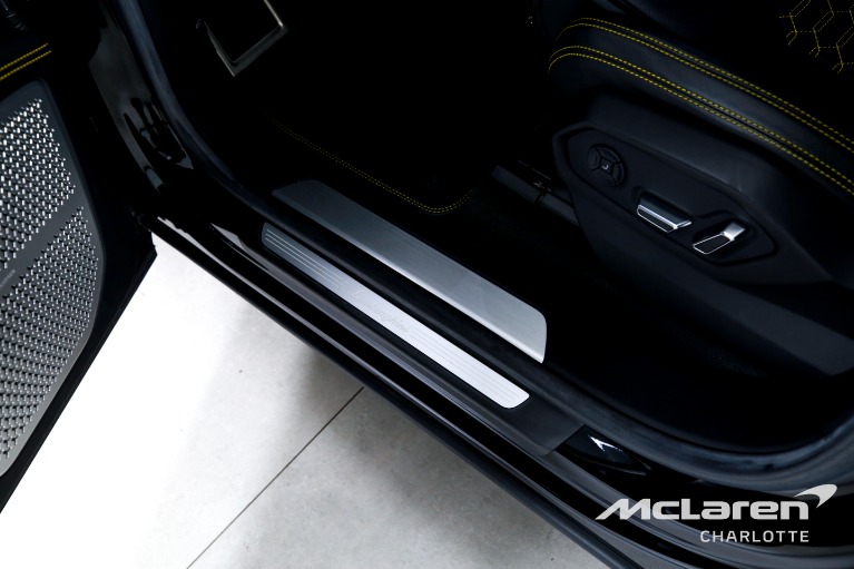 Used-2020-Lamborghini-Urus
