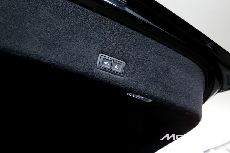Used-2020-Lamborghini-Urus