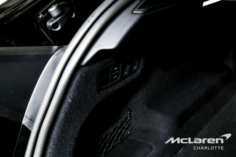 Used-2020-Lamborghini-Urus