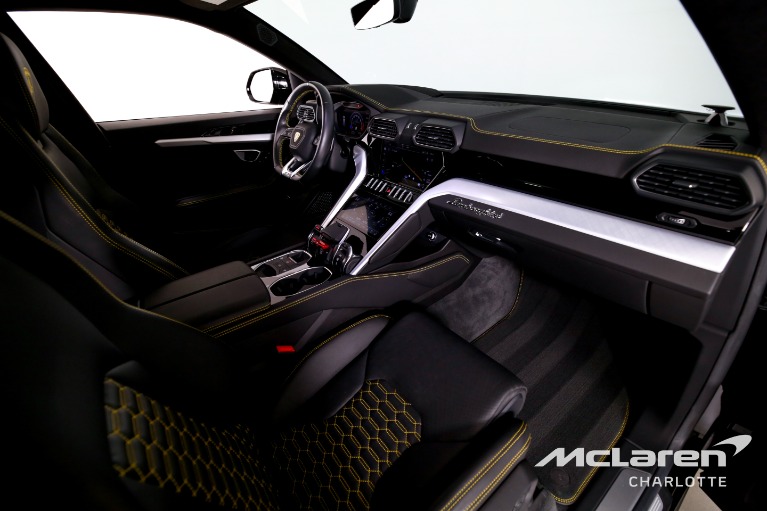 Used-2020-Lamborghini-Urus