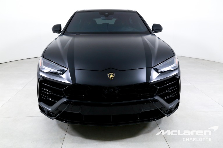 Used-2020-Lamborghini-Urus