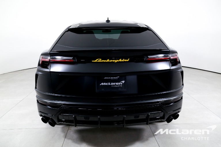 Used-2020-Lamborghini-Urus