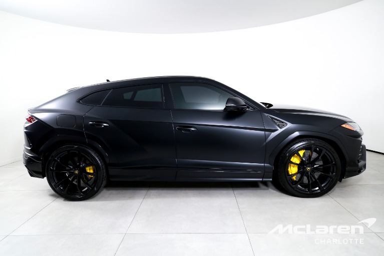 Used-2020-Lamborghini-Urus