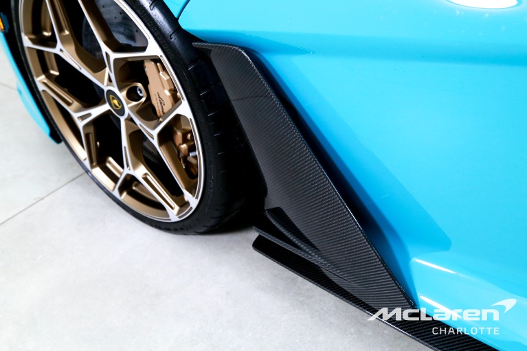 Used-2025-Lamborghini-Revuelto