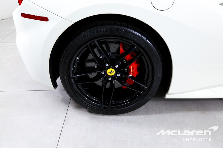Used-2019-Ferrari-488-GTB