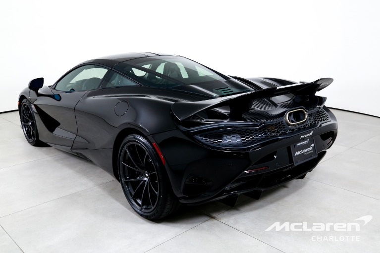 New-2027-McLaren-750S