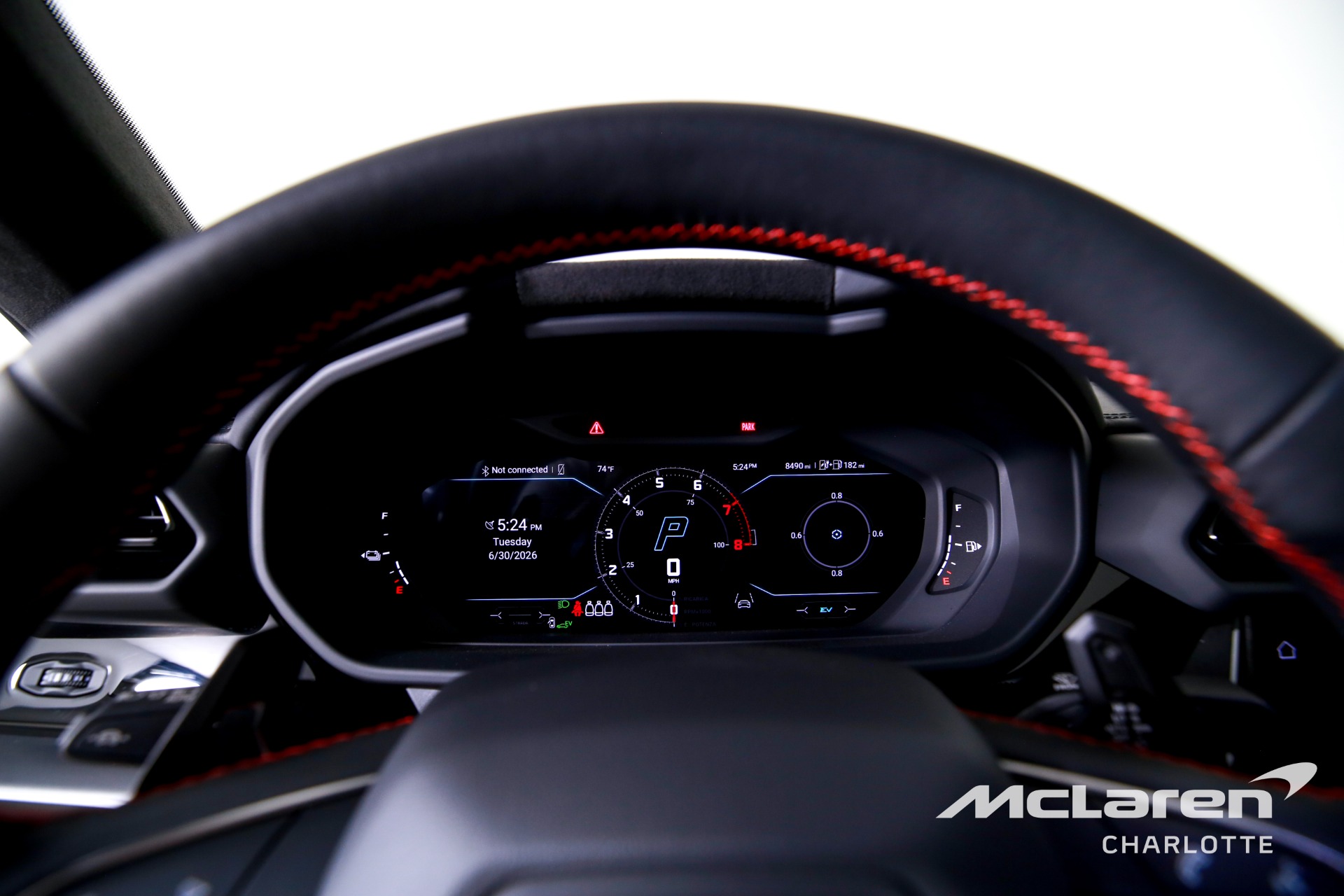 Used 2025 Lamborghini Urus SE | Charlotte, NC