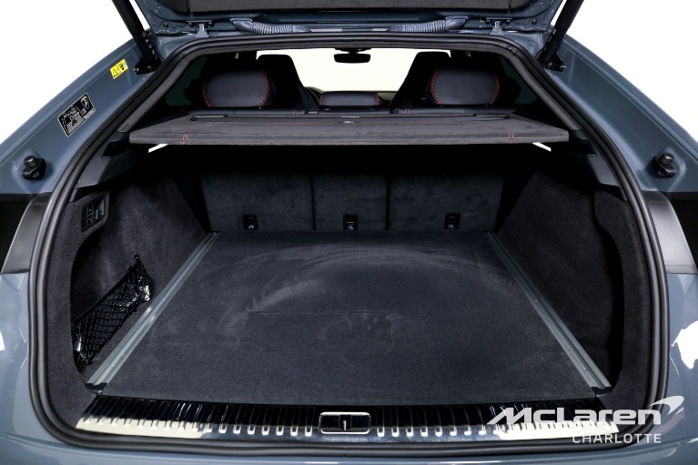 Used-2025-Lamborghini-Urus-SE