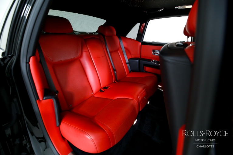 Used-2019-Rolls-Royce-Ghost