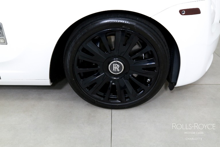 Used-2019-Rolls-Royce-Ghost