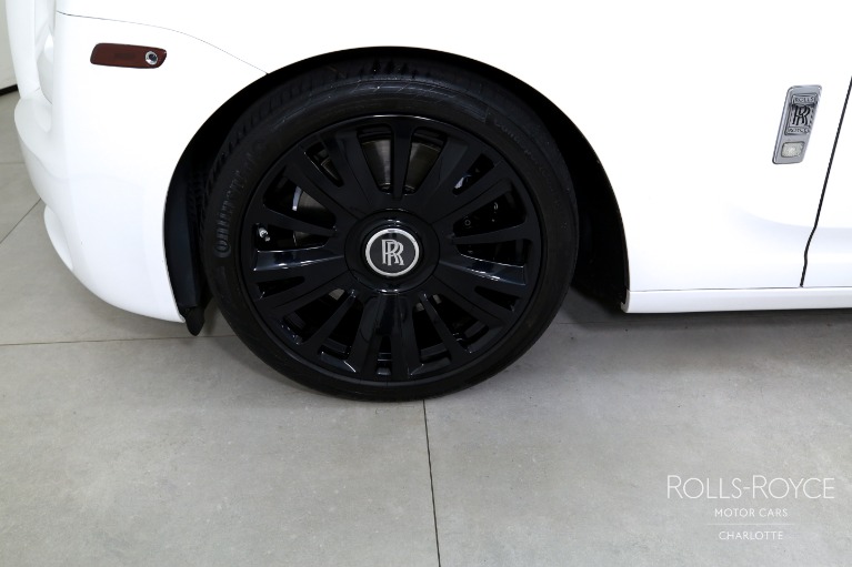 Used-2019-Rolls-Royce-Ghost