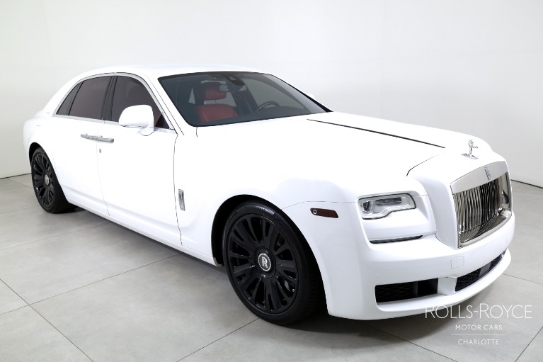 Used-2019-Rolls-Royce-Ghost