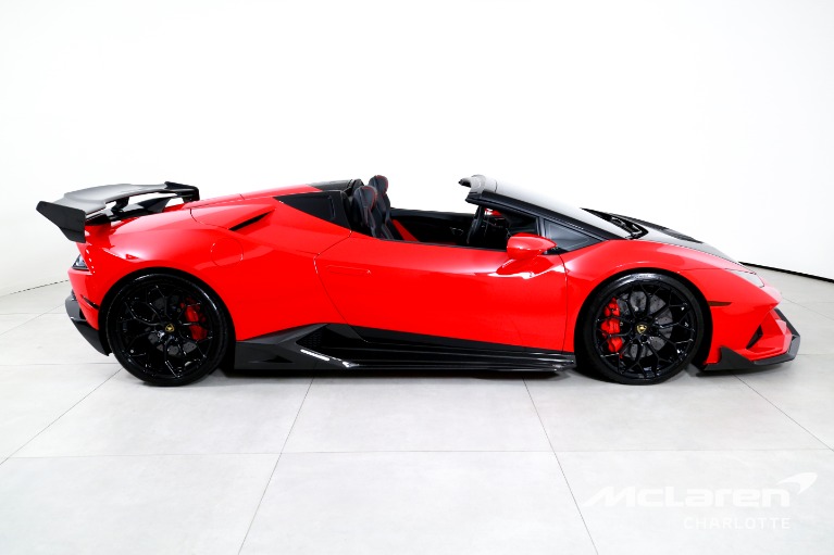 Used-2020-Lamborghini-Huracan-EVO-Spyder