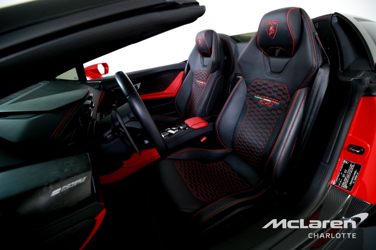 Used-2020-Lamborghini-Huracan-EVO-Spyder