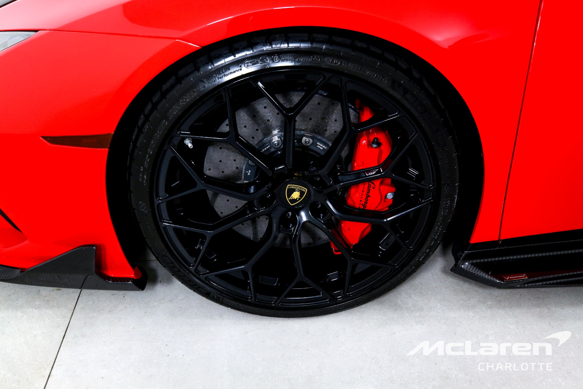 Used 2020 Lamborghini Huracan EVO Spyder | Charlotte, NC