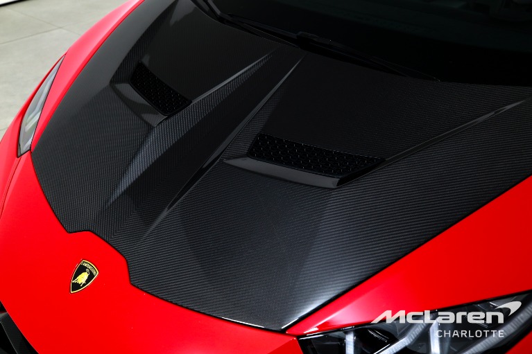 Used-2020-Lamborghini-Huracan-EVO-Spyder