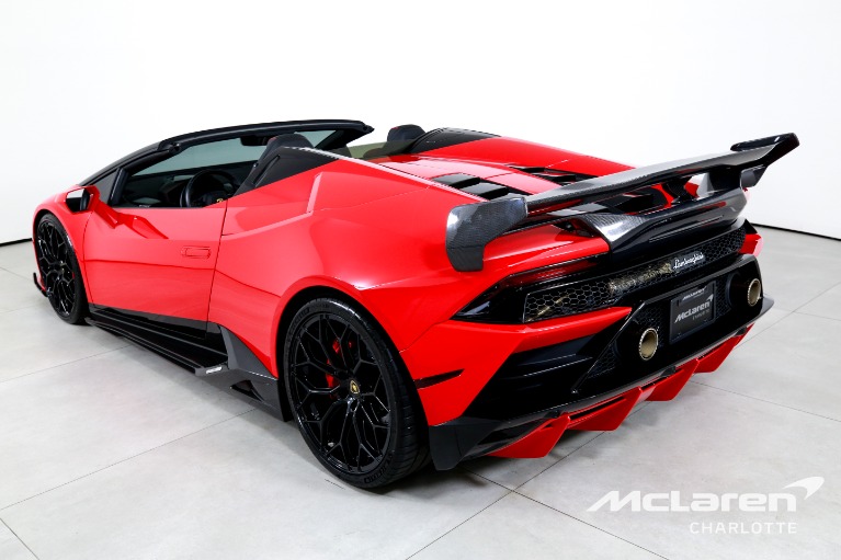 Used-2020-Lamborghini-Huracan-EVO-Spyder