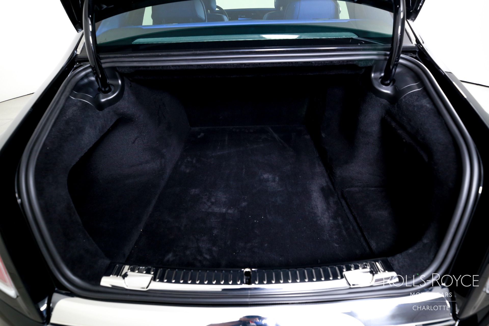 New 2027 Rolls-Royce Phantom  | Charlotte, NC