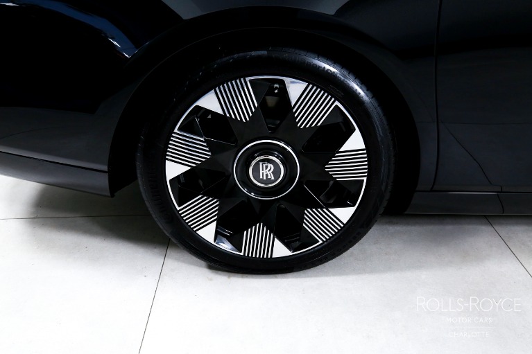 New-2027-Rolls-Royce-Phantom