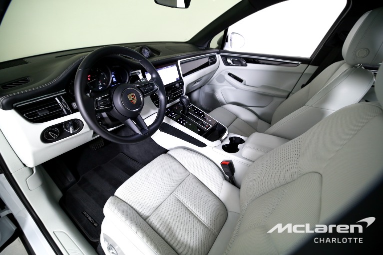 Used-2024-Porsche-Macan