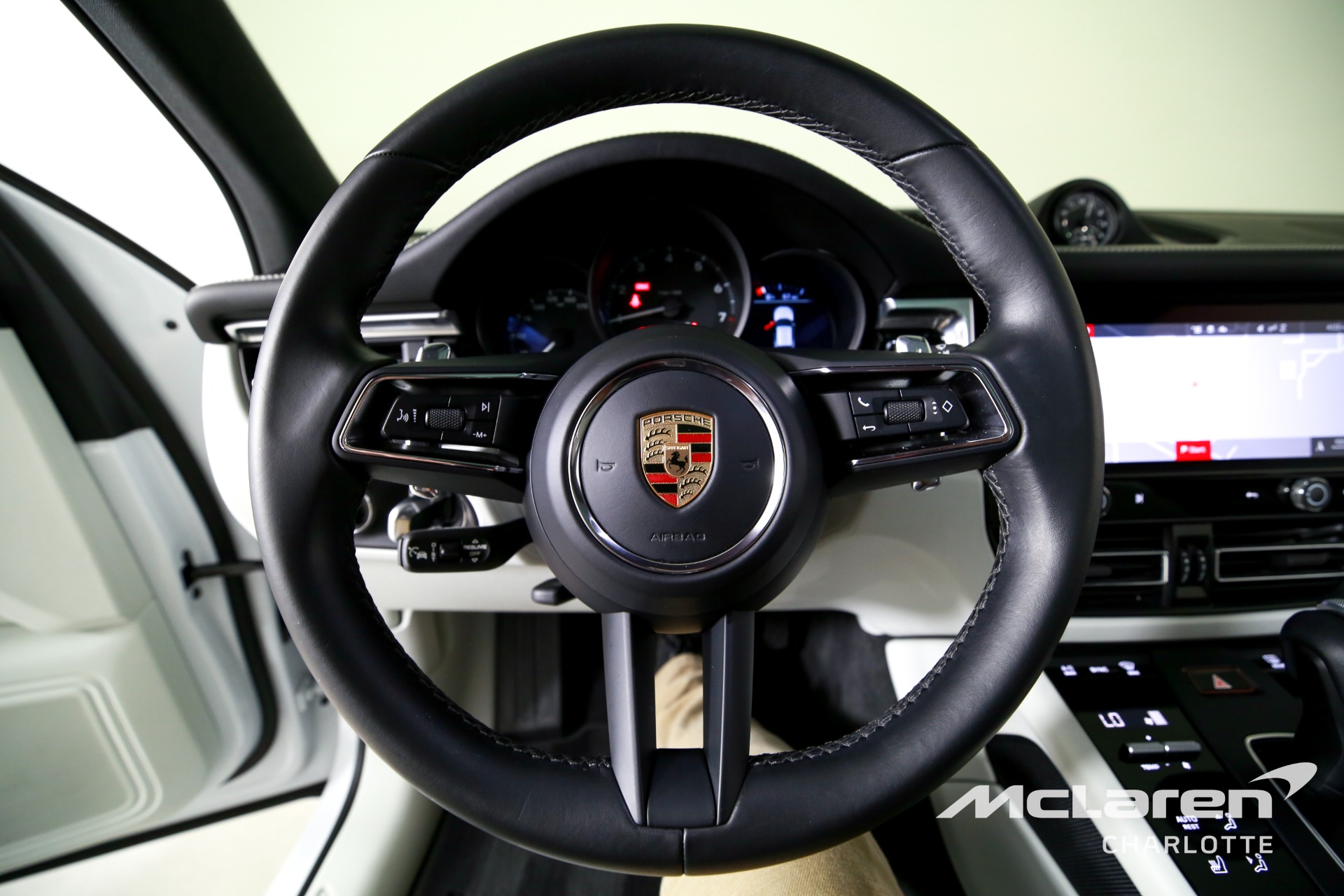 Used 2024 Porsche Macan  | Charlotte, NC