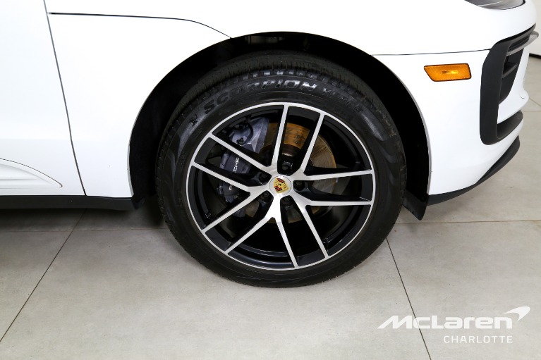 Used-2024-Porsche-Macan