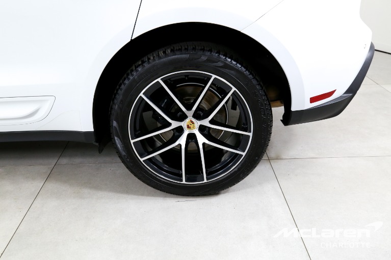 Used-2024-Porsche-Macan