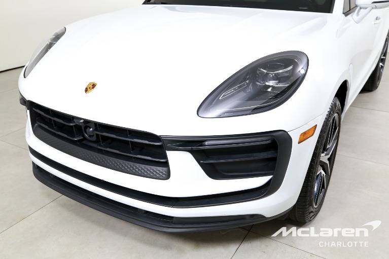 Used-2024-Porsche-Macan