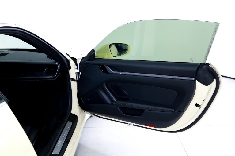 Used-2021-Porsche-911-Carrera-S