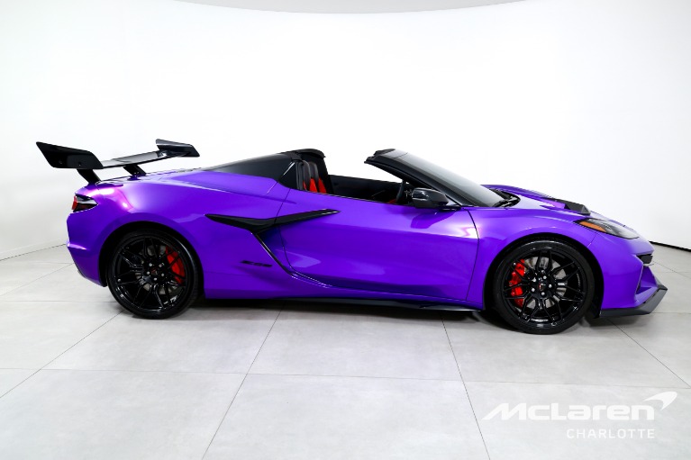 Used-2025-Chevrolet-Corvette-Z06