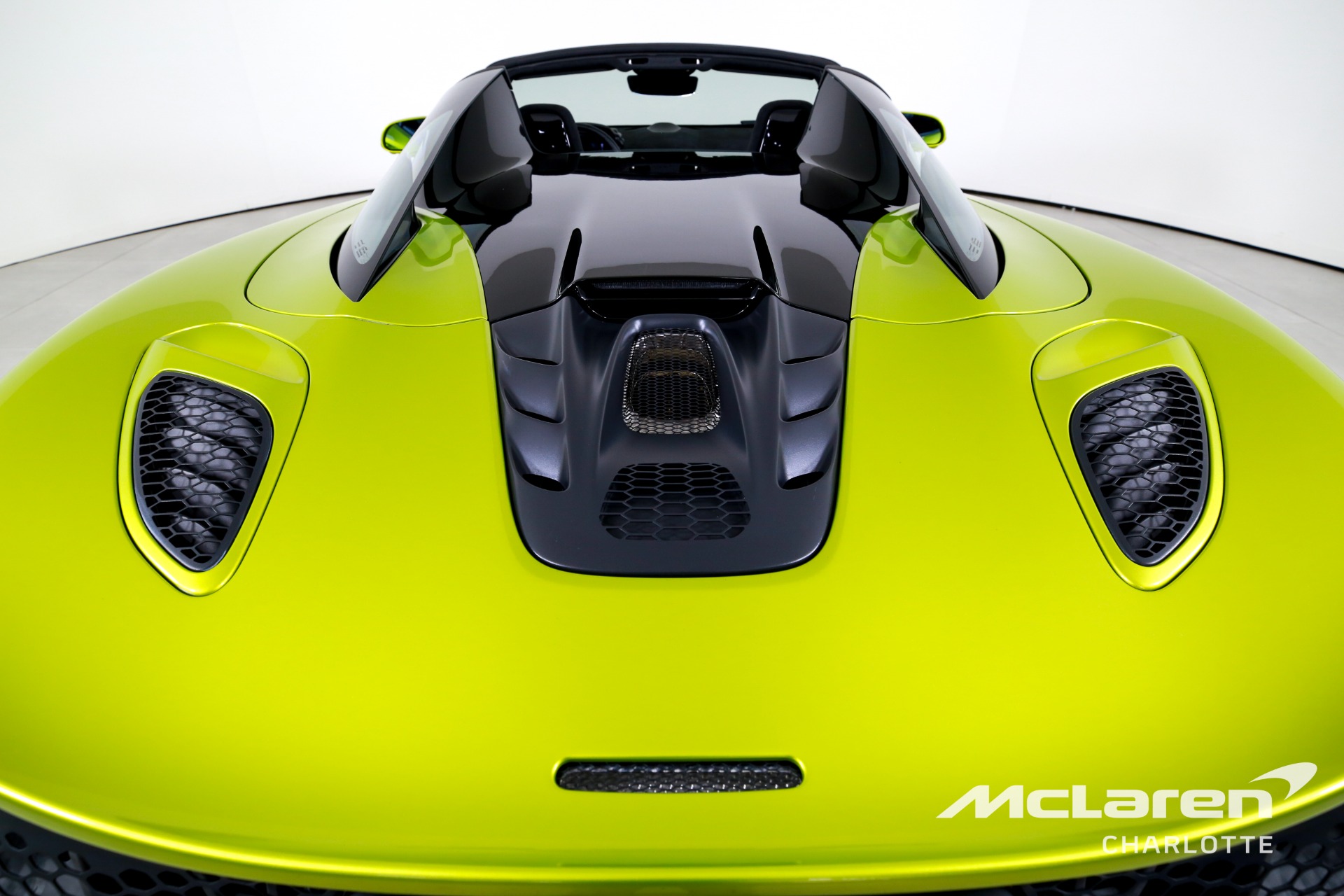 Used 2025 McLaren Artura Spider  | Charlotte, NC