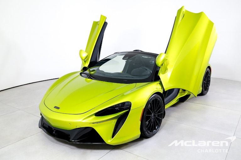 Used-2025-McLaren-Artura-Spider