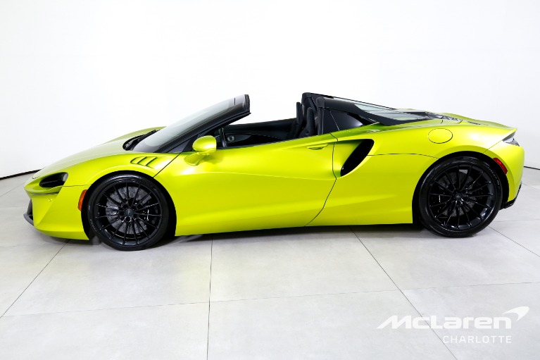 Used-2025-McLaren-Artura-Spider
