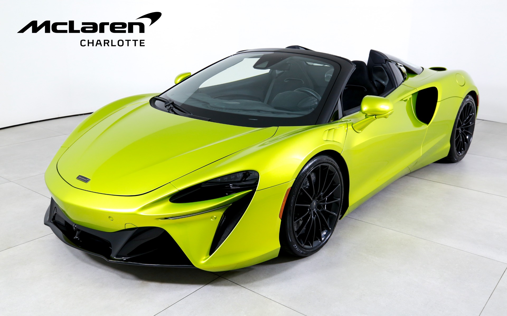 Used 2025 McLaren Artura Spider  | Charlotte, NC