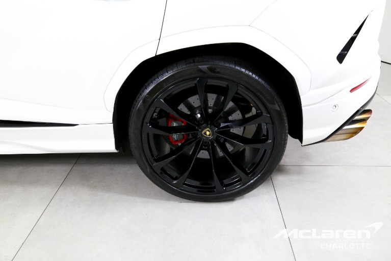 Used-2020-Lamborghini-Urus
