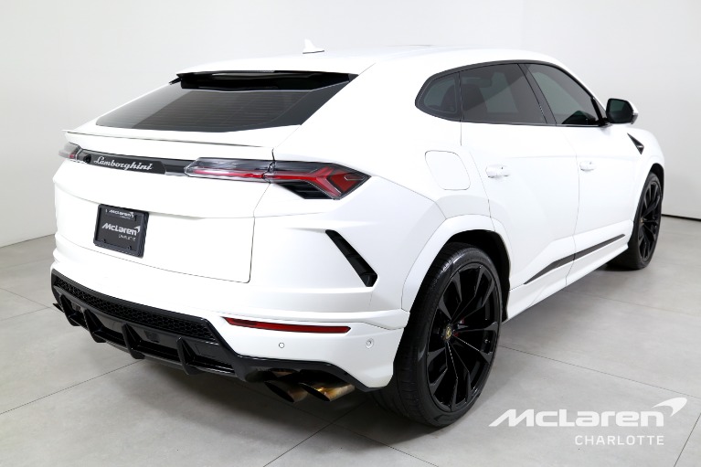 Used-2020-Lamborghini-Urus
