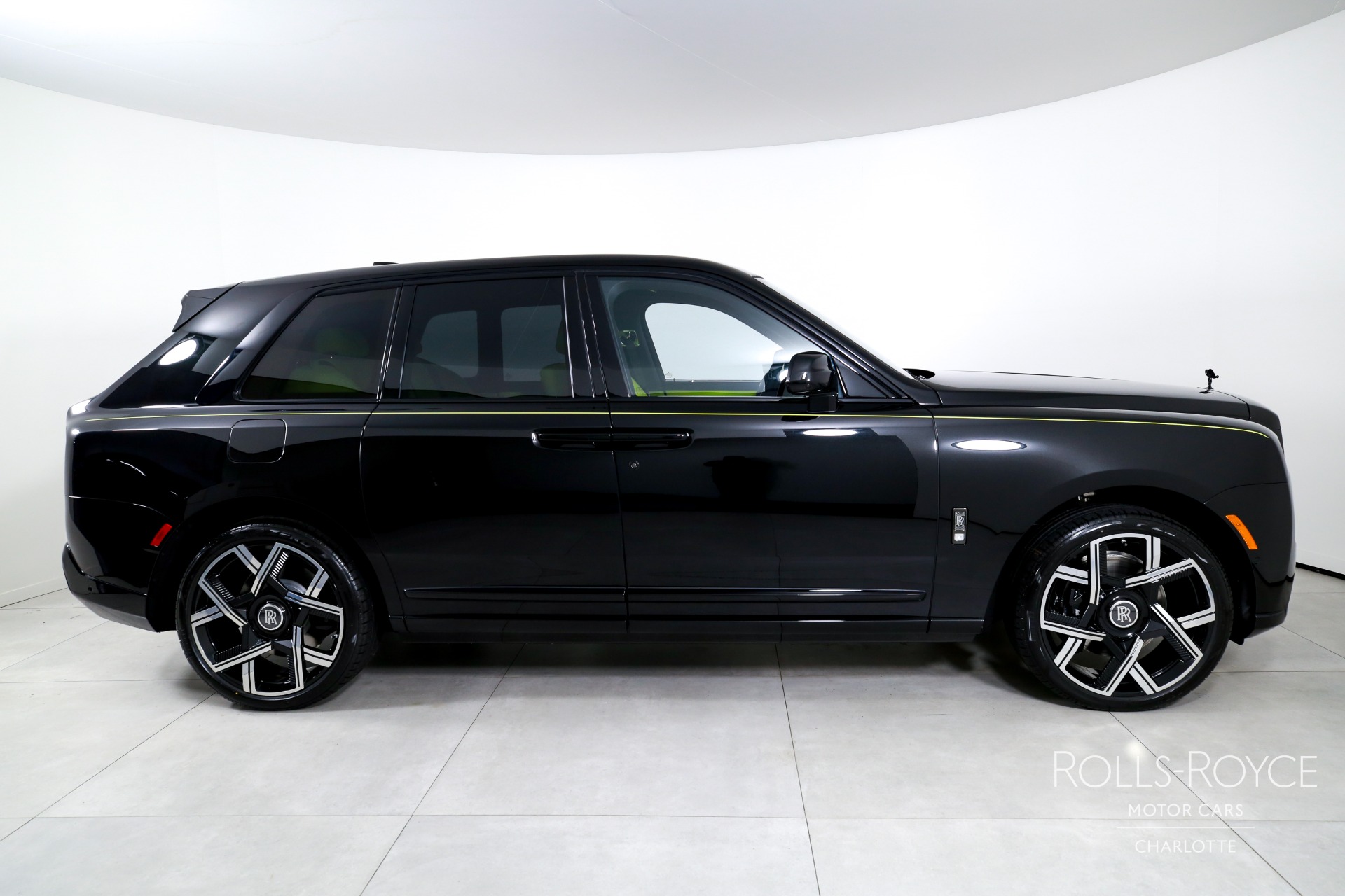 New 2027 Rolls-Royce Black Badge Cullinan  | Charlotte, NC