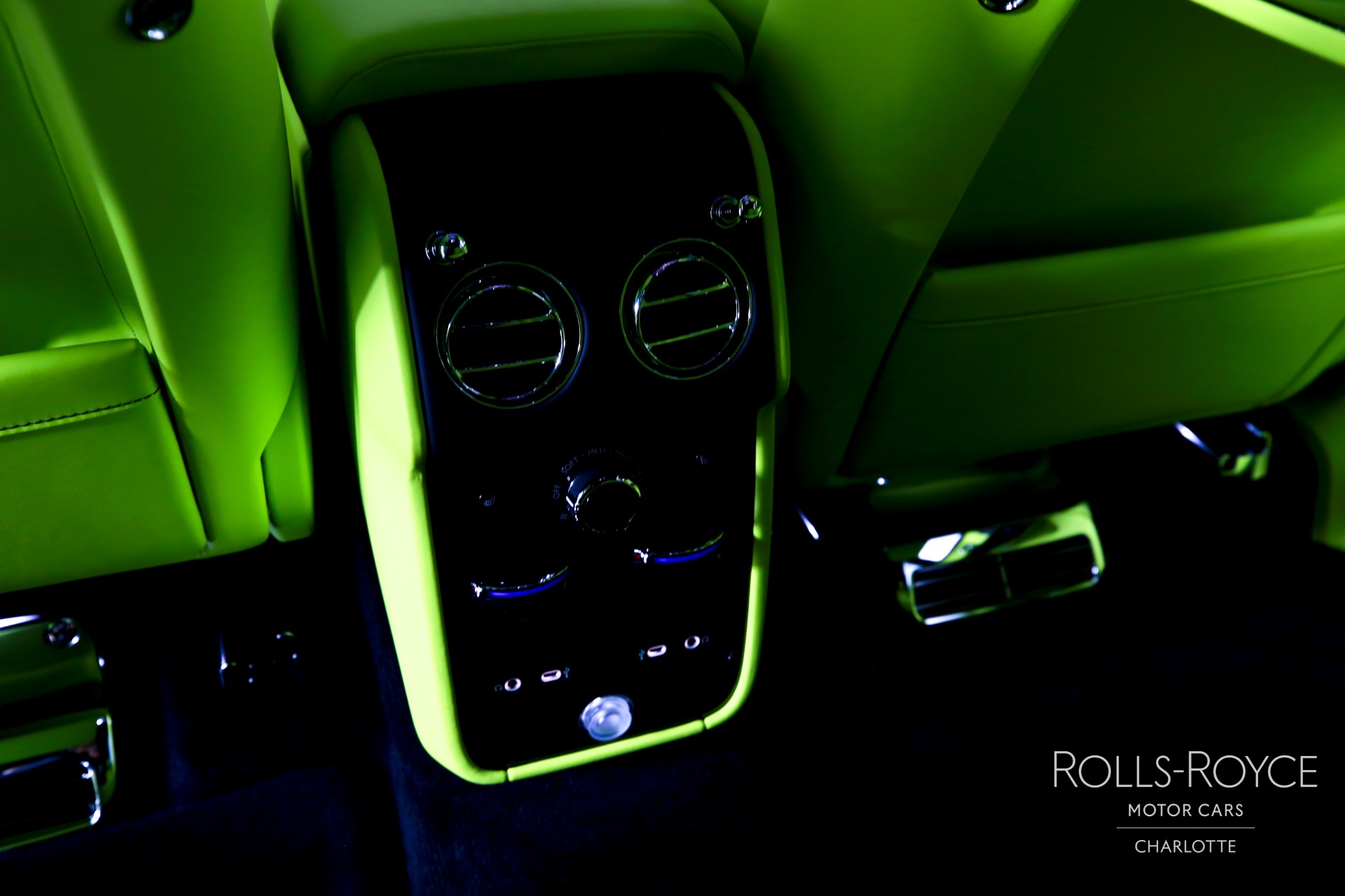 New 2027 Rolls-Royce Black Badge Cullinan  | Charlotte, NC