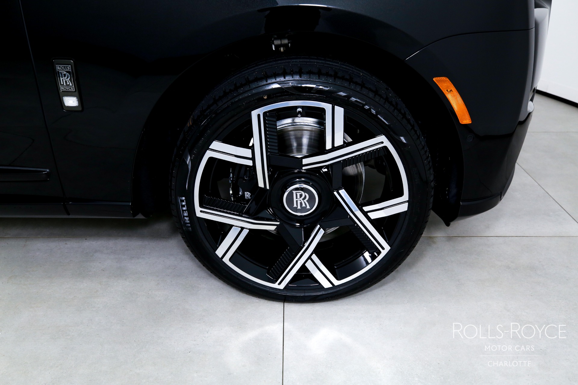 New 2027 Rolls-Royce Black Badge Cullinan  | Charlotte, NC