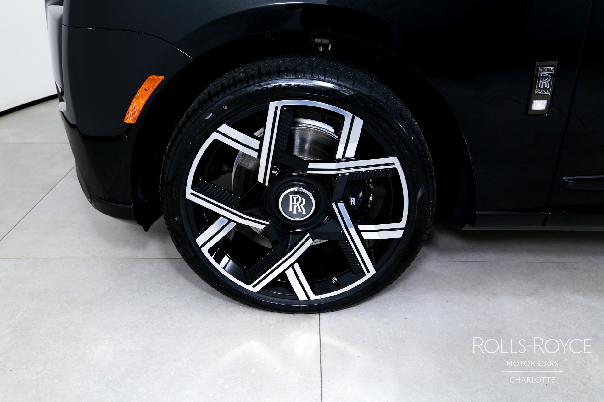 New 2027 Rolls-Royce Black Badge Cullinan  | Charlotte, NC