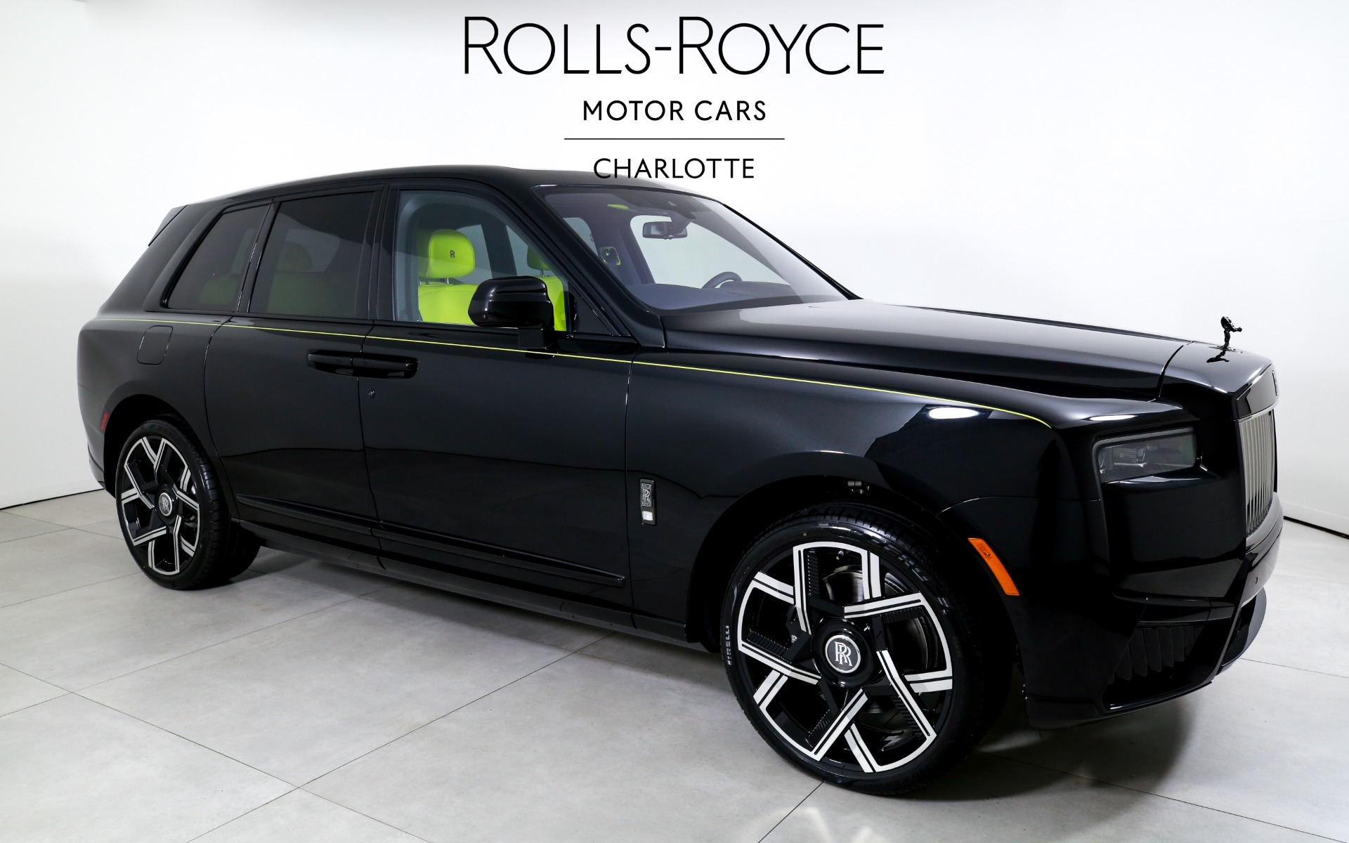 New 2027 Rolls-Royce Black Badge Cullinan  | Charlotte, NC