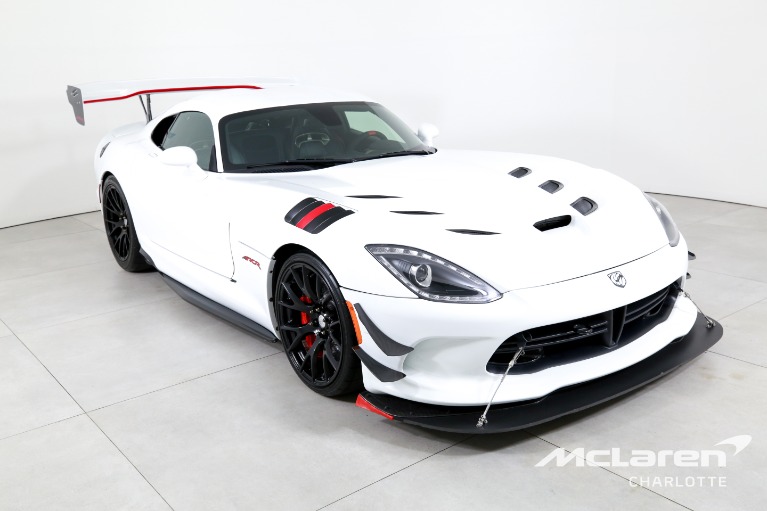 Used-2017-Dodge-Viper-ACR