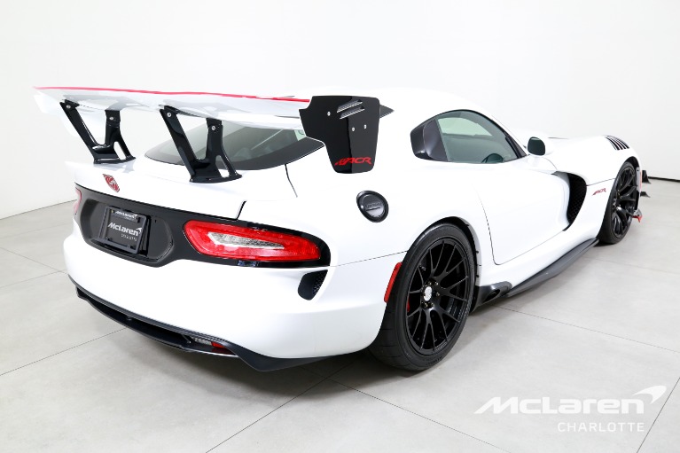 Used-2017-Dodge-Viper-ACR
