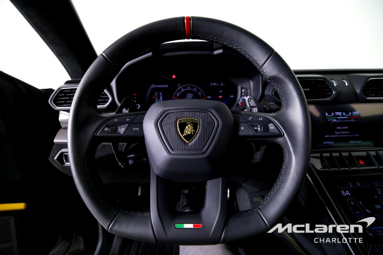 Used-2024-Lamborghini-Urus-Performante