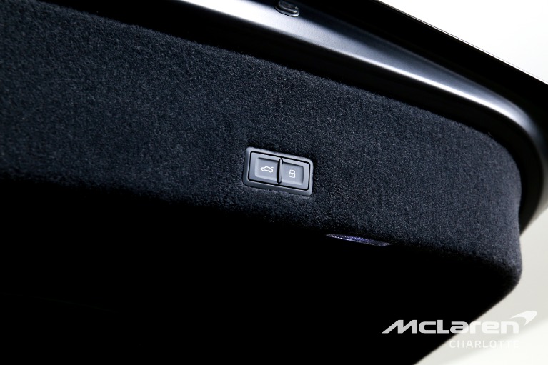 Used-2024-Lamborghini-Urus-Performante