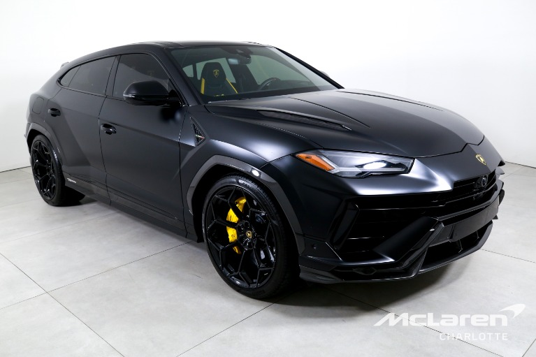 Used-2024-Lamborghini-Urus-Performante