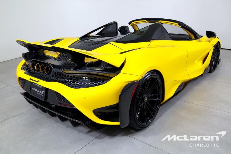 Used-2022-McLaren-765LT-Spider