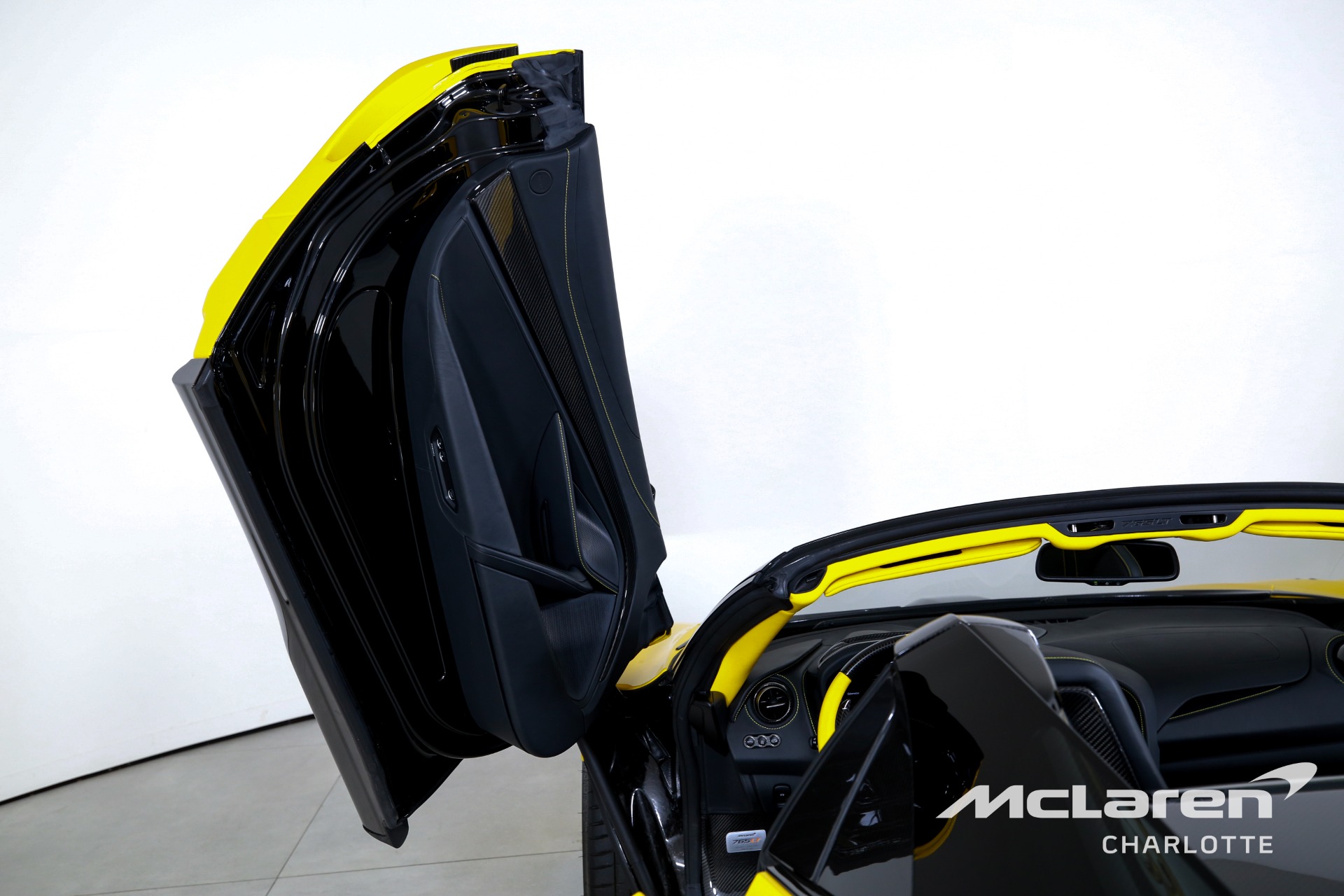 Used 2022 McLaren 765LT Spider  | Charlotte, NC
